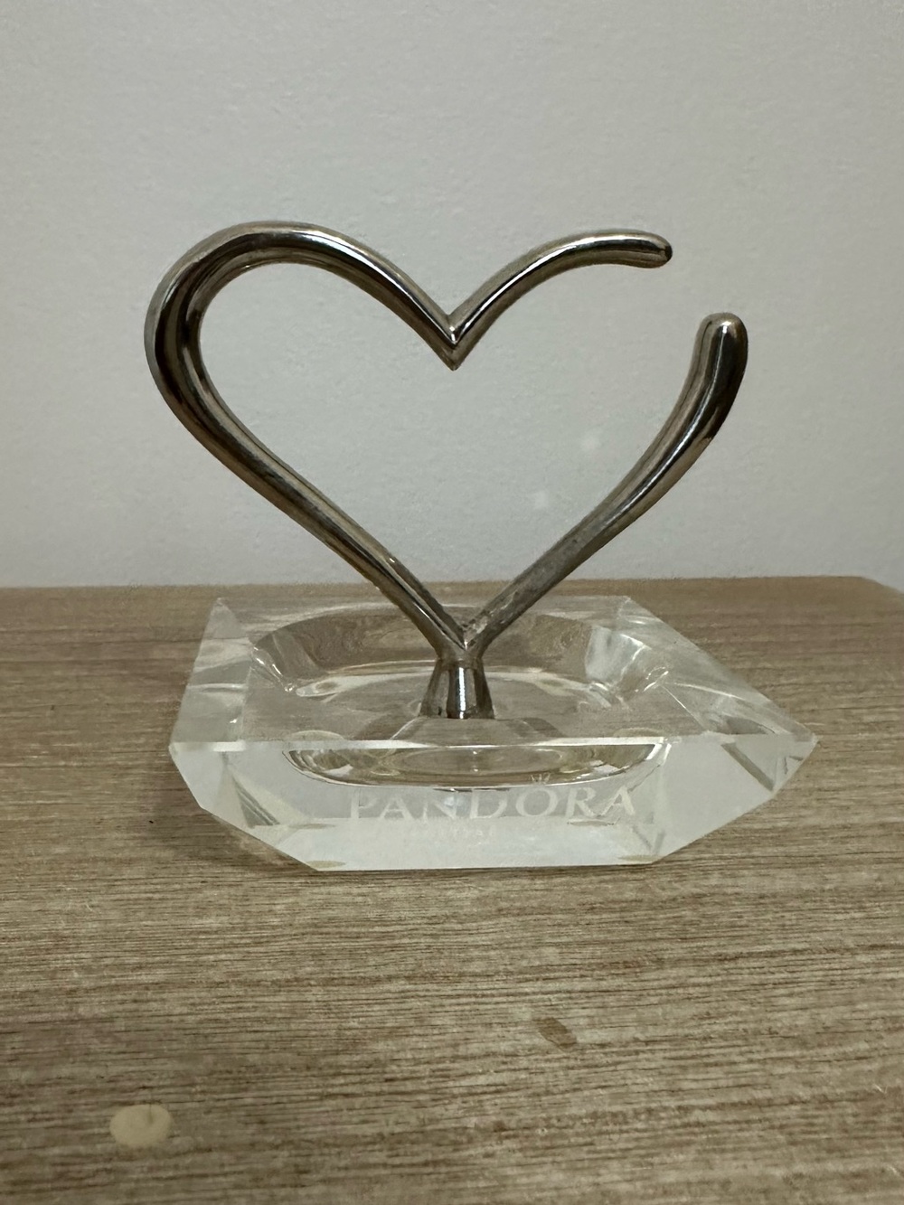 Pandora Silver Heart Jewelry Holder with Clear Base